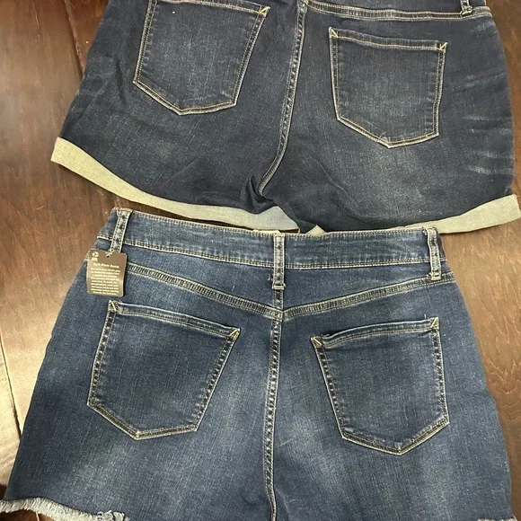 Ana Blue Denim Shorts Set Women’s Size 10 - Picture 2 of 4
